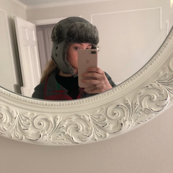 NWOT EDDIE BAUER FUR HAT - Picture 4 of 7